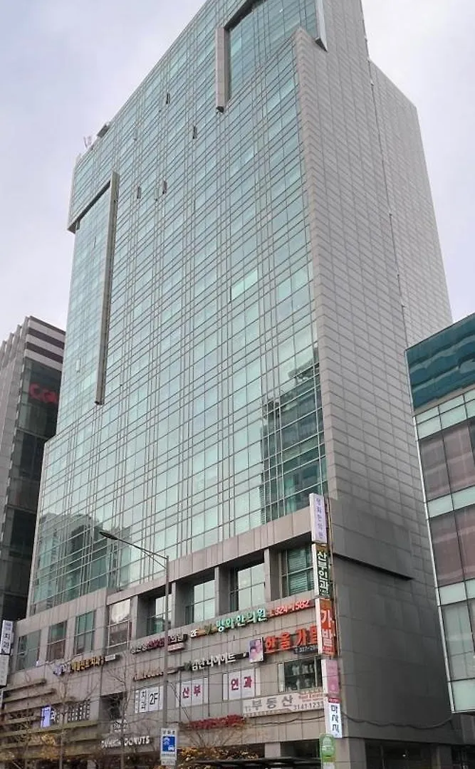 Apartment Hongdae St Paradise Seoul